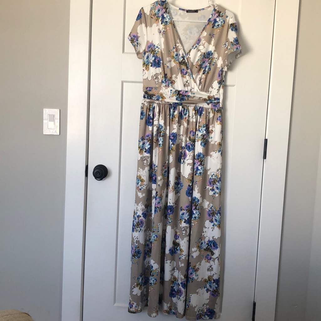 Ouges | Maxi Dress